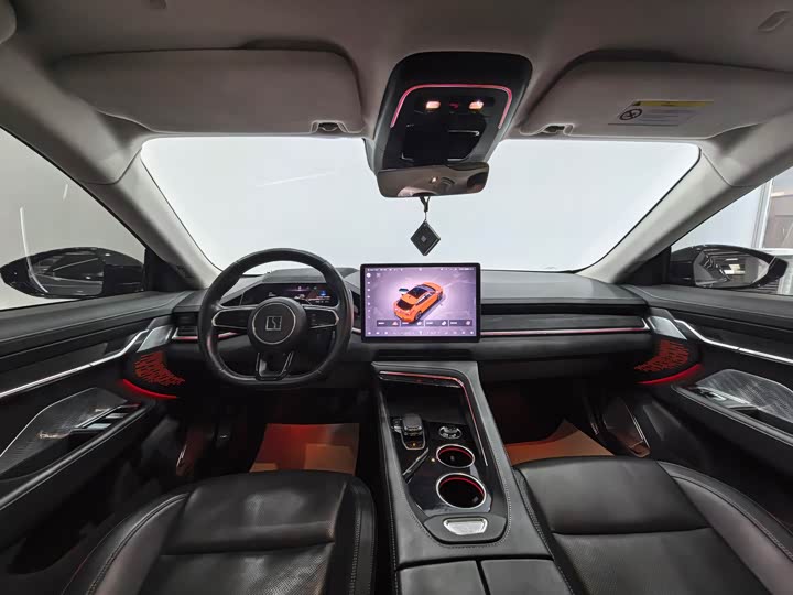 Фото 6 - Zeekr 001