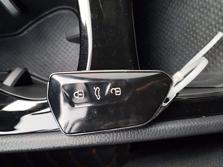 Фото 9 - Volkswagen ID.3