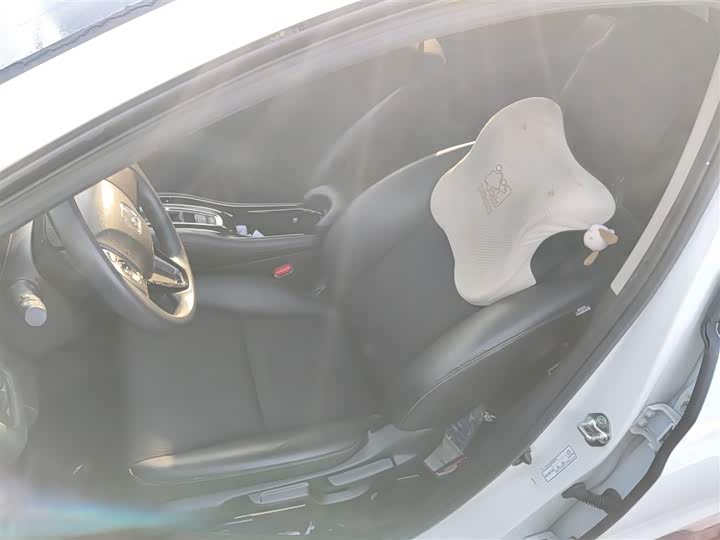 Фото 7 - Honda Vezel