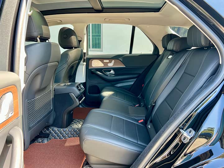 Фото 6 - Mercedes-Benz GLE-Class