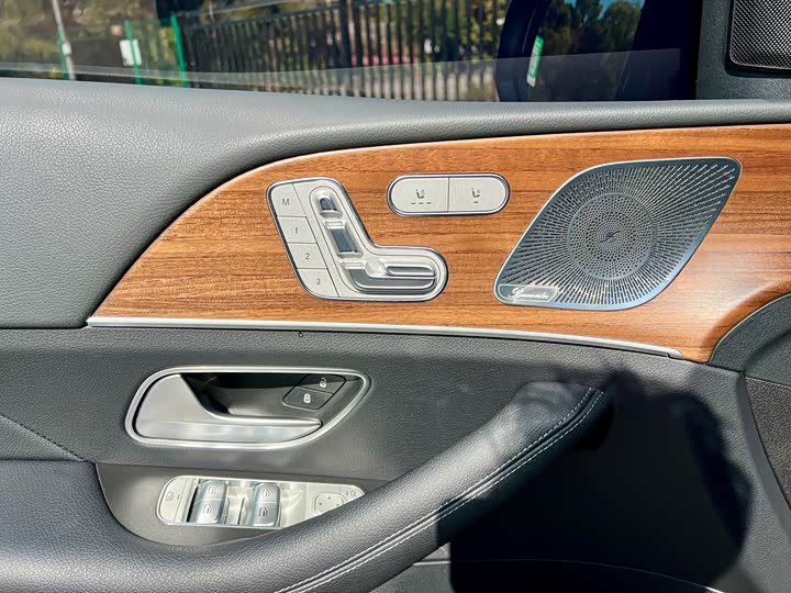 Фото 7 - Mercedes-Benz GLE-Class