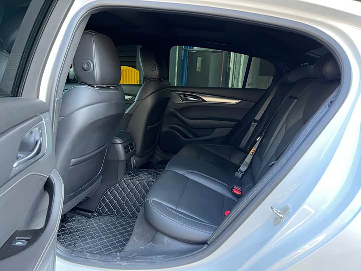 Фото 4 - Cadillac CT5