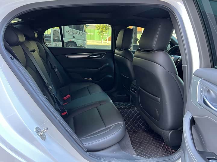 Фото 5 - Cadillac CT5