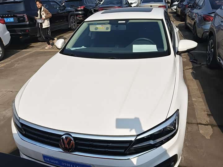 Фото 2 - Volkswagen Lamando L