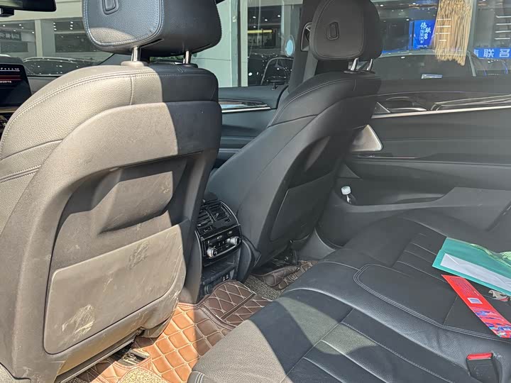 Фото 6 - BMW 6 Series GT