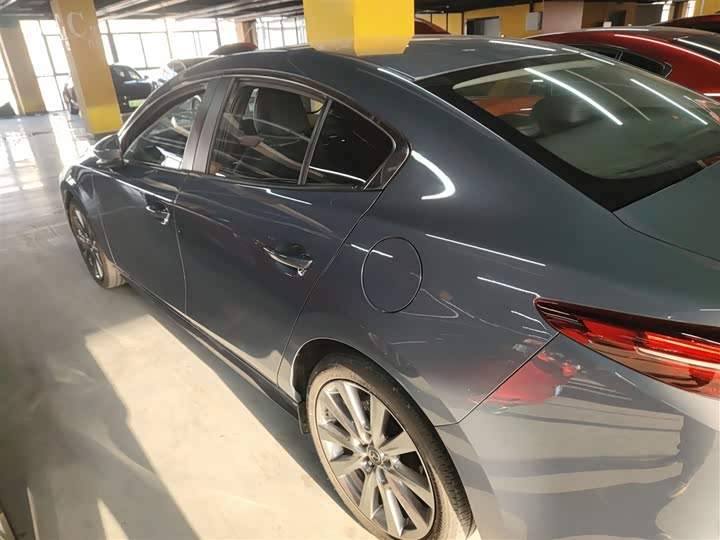 Фото 5 - Mazda 3 (Axela)