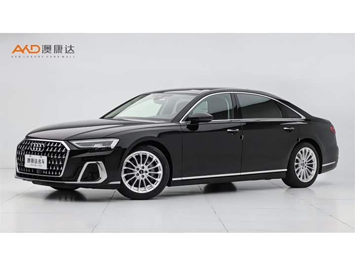 Фото 1 - Audi A8