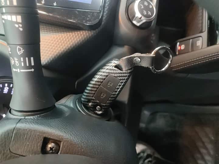 Фото 9 - Nissan Kicks