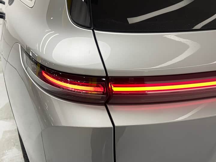 Фото 7 - LiXiang L9