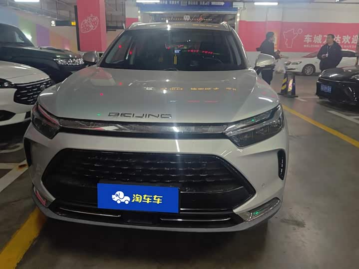 Фото 2 - Beijing X7