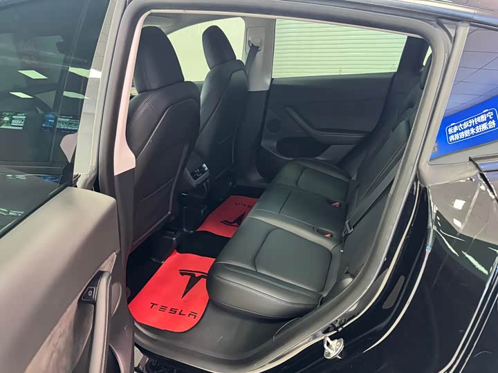 Фото 9 - Tesla Model Y