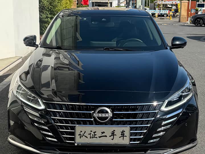 Фото 2 - Nissan Teana