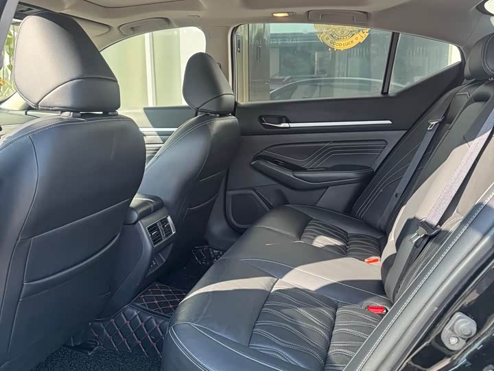 Фото 6 - Nissan Teana