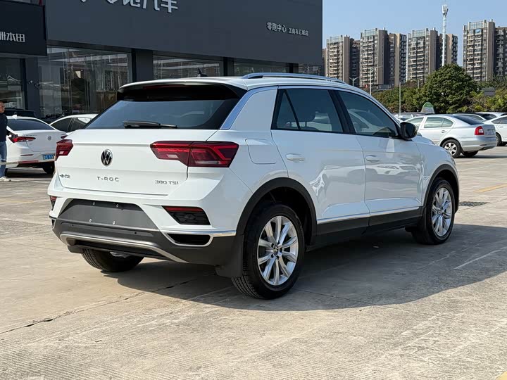 Фото 5 - Volkswagen T-Roc