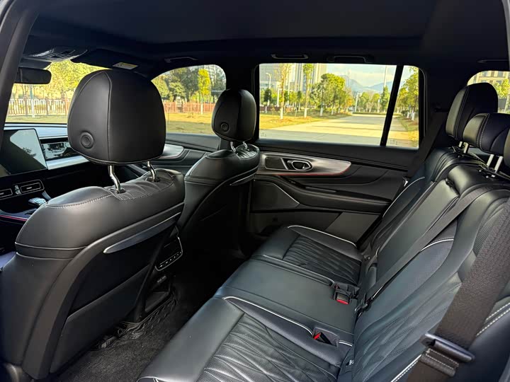 Фото 6 - GAC Trumpchi GS8