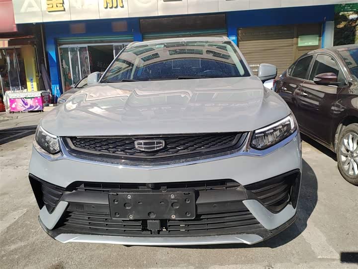 Фото 3 - Geely Tugella S