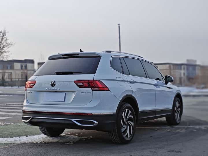 Фото 7 - Volkswagen Tiguan L Pro