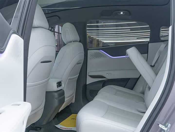 Фото 9 - XPeng G6