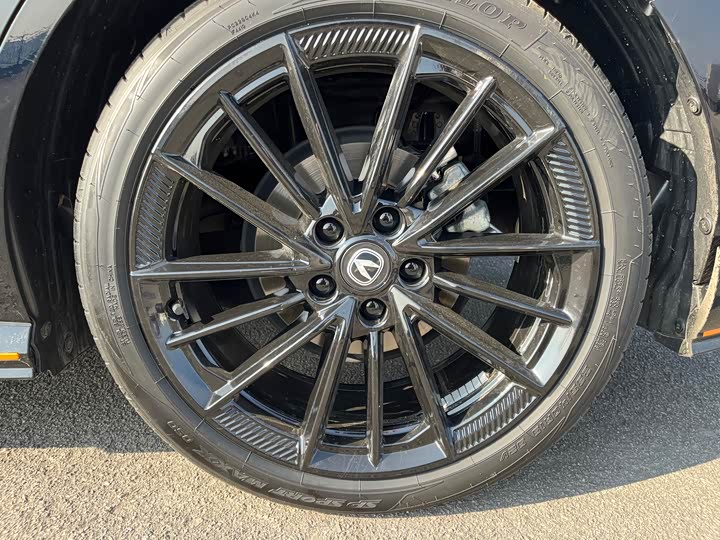 Фото 8 - Changan UNI-V