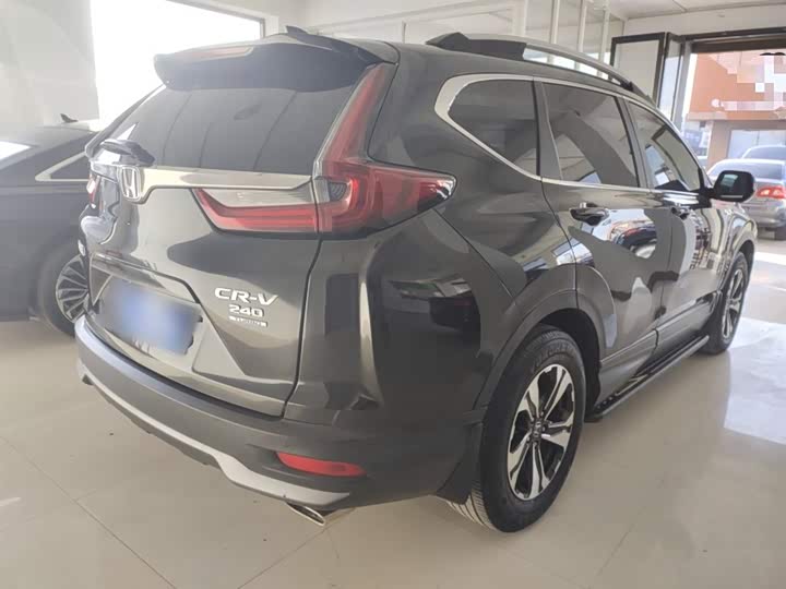 Фото 7 - Honda CR-V