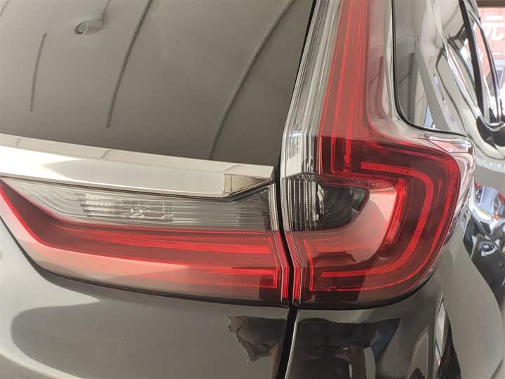 Фото 8 - Honda CR-V