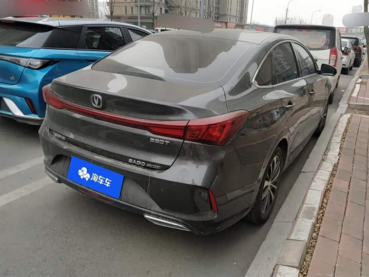 Фото 3 - Changan Eado Plus