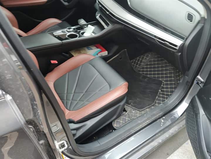 Фото 8 - Changan Eado Plus