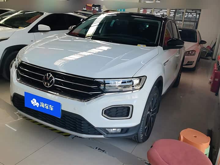 Фото 1 - Volkswagen T-Roc