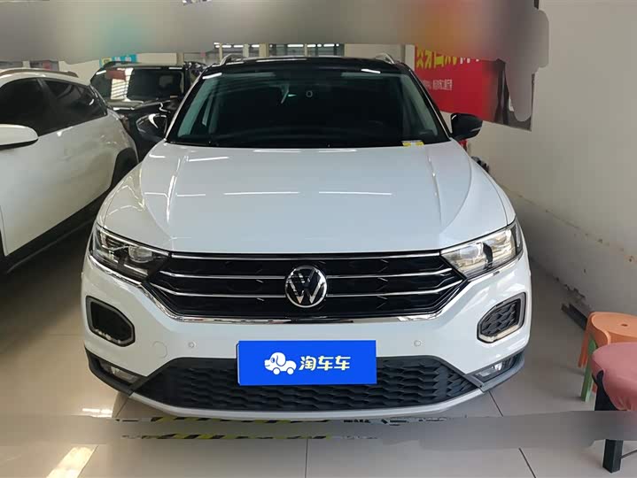 Фото 2 - Volkswagen T-Roc