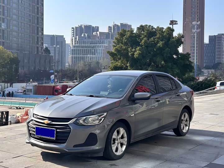 Фото 1 - Chevrolet Onix (Cavalier)