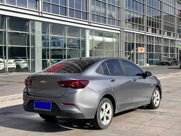 Фото 5 - Chevrolet Onix (Cavalier)