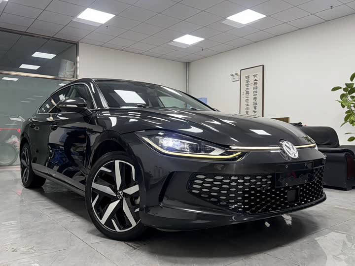 Фото 2 - Volkswagen Lamando L