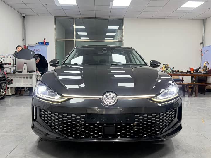 Фото 3 - Volkswagen Lamando L