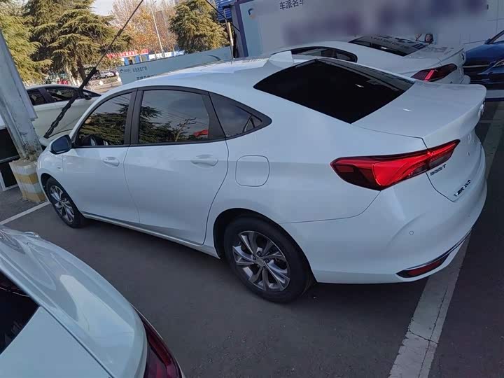 Фото 5 - Buick Verano