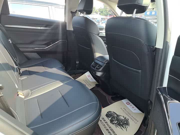 Фото 8 - Haval H6