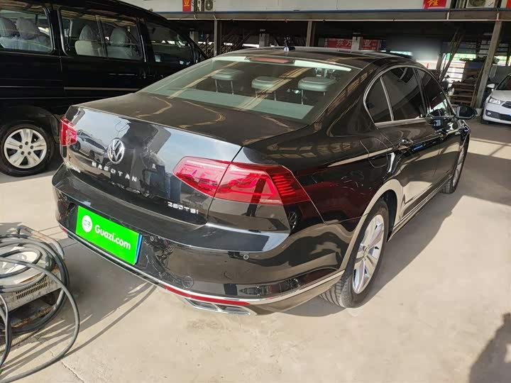 Фото 7 - Volkswagen Magotan