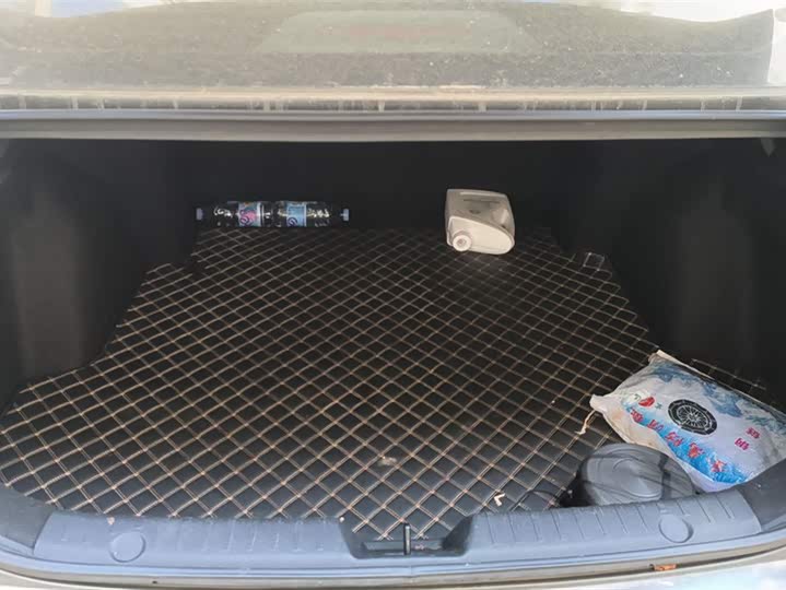 Фото 4 - Changan Eado Plus