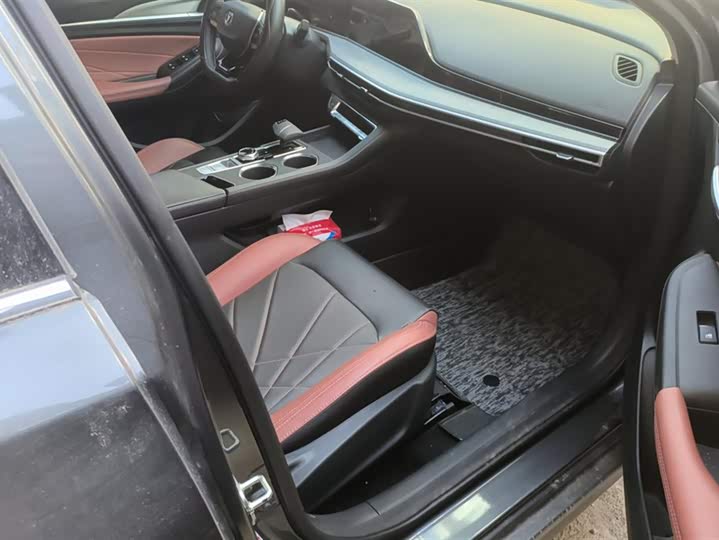 Фото 8 - Changan Eado Plus