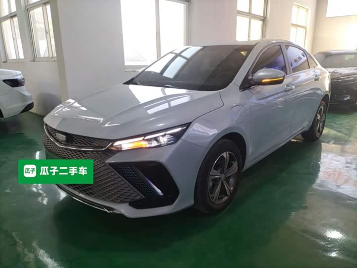 Фото 2 - Geely Emgrand L Hi·P Hybrid