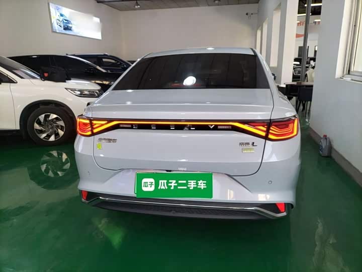 Фото 6 - Geely Emgrand L Hi·P Hybrid