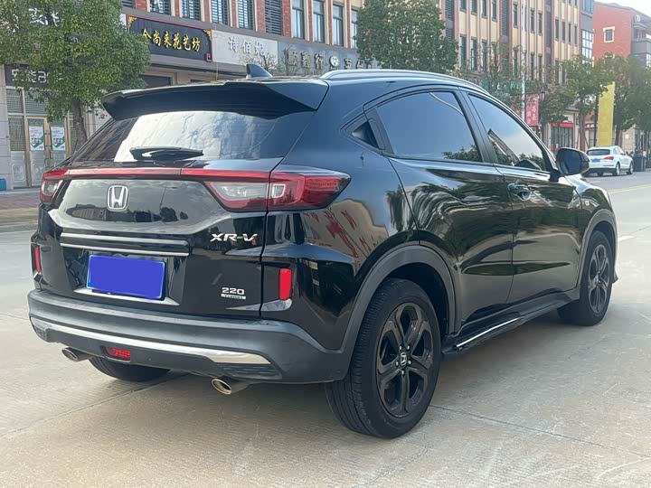 Фото 7 - Honda XR-V