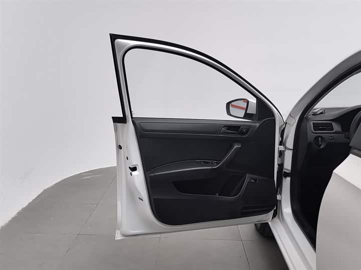 Фото 8 - Volkswagen Santana