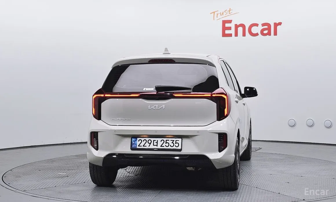 Фото 4 - Kia Morning