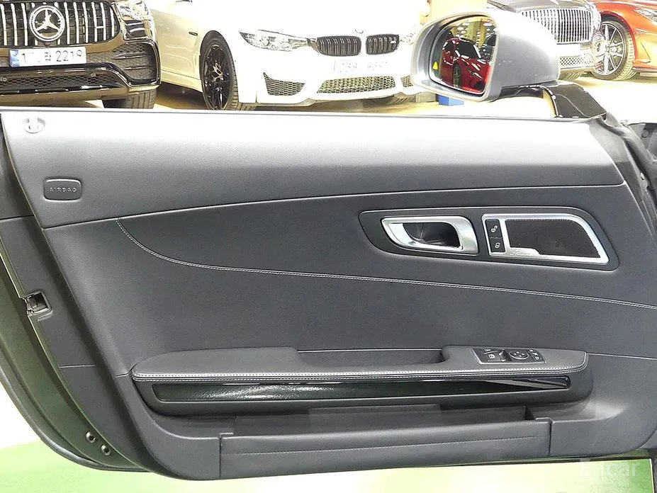 Фото 18 - Mercedes-Benz AMG GT