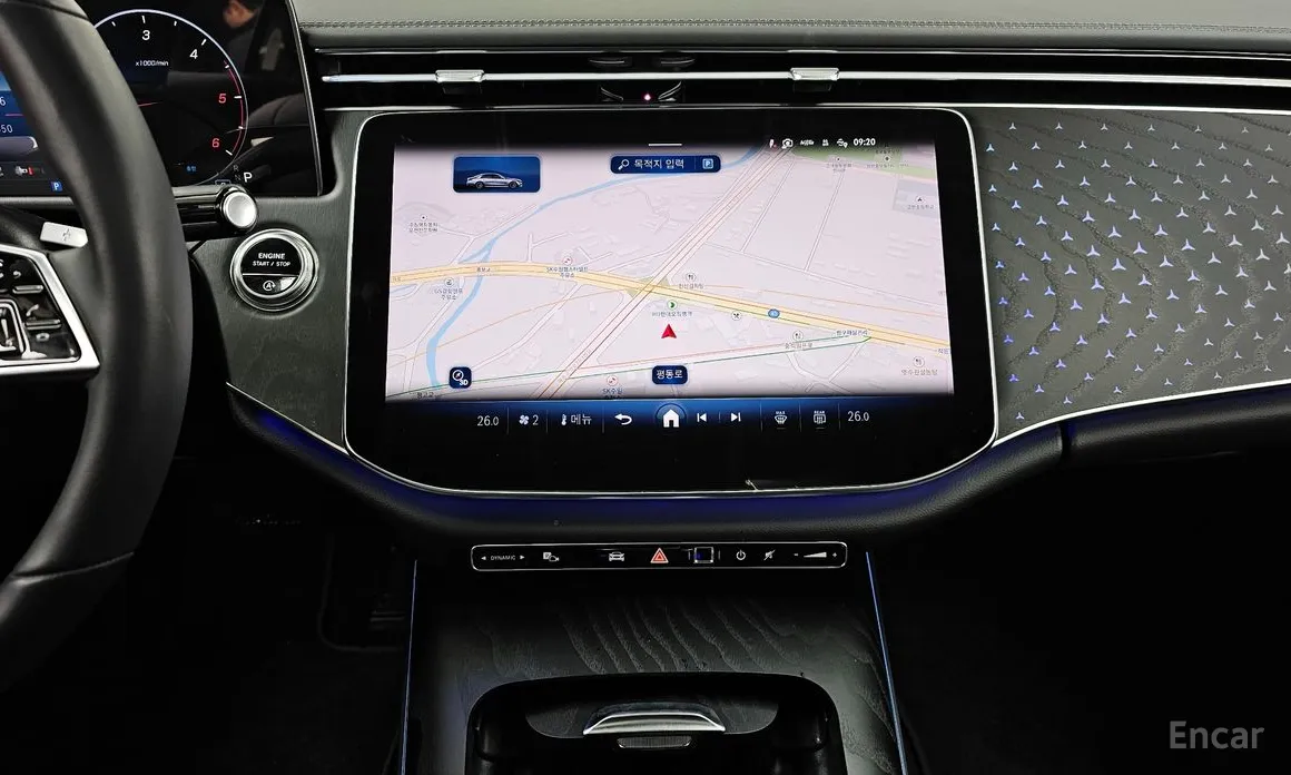 Фото 14 - Mercedes-Benz E-Class