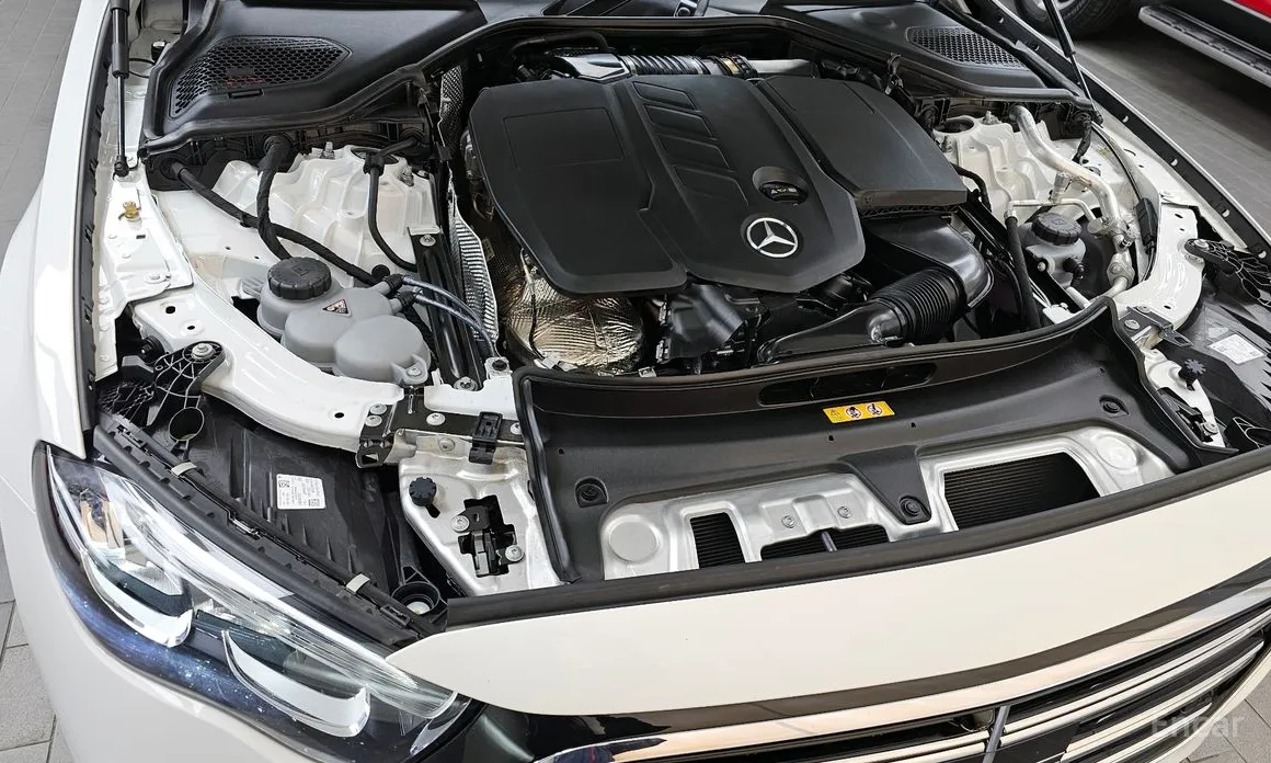 Фото 6 - Mercedes-Benz E-Class