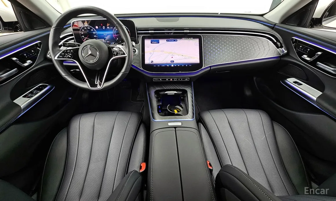 Фото 7 - Mercedes-Benz E-Class