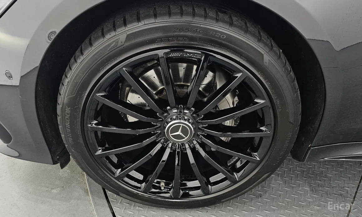 Фото 5 - Mercedes-Benz AMG GT