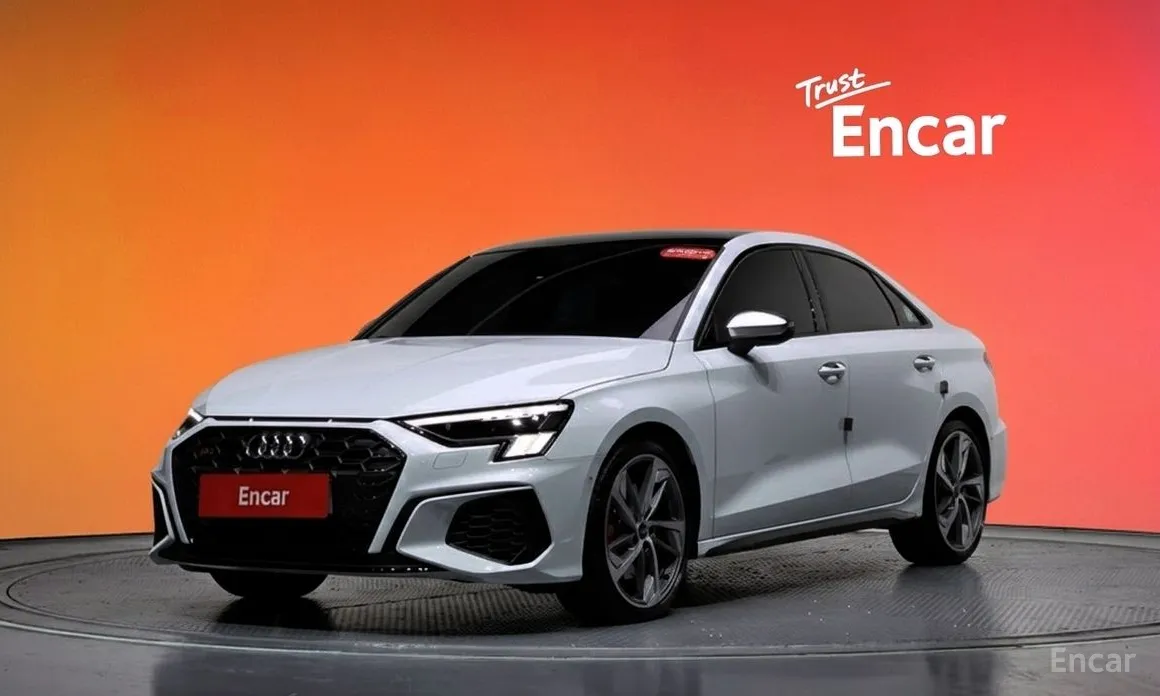 Фото 1 - Audi S3