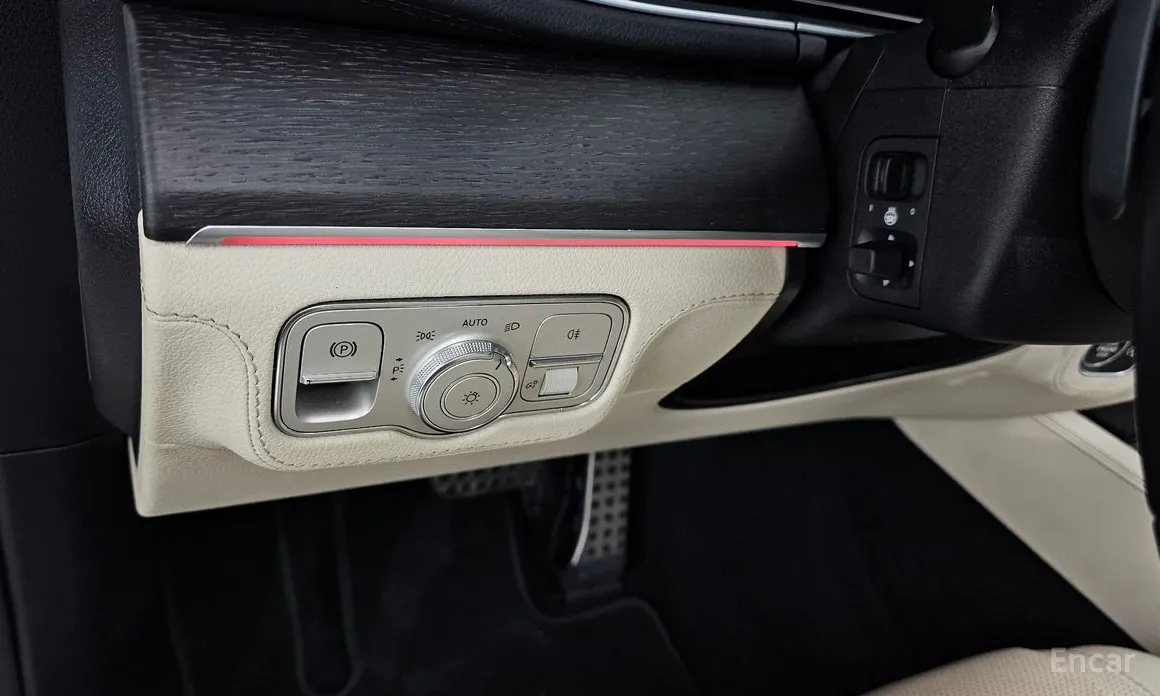 Фото 16 - Mercedes-Benz GLS-Class